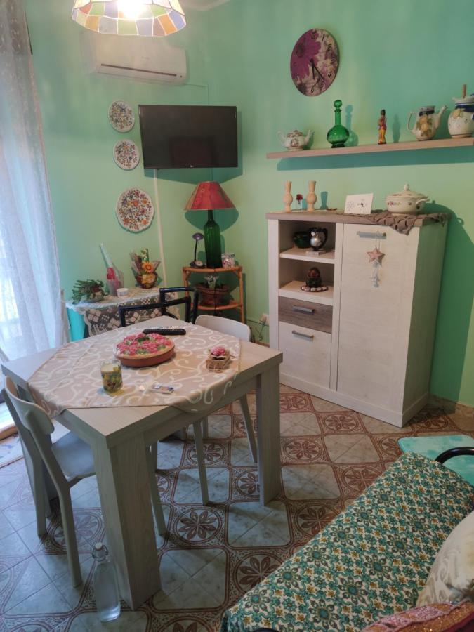 Cottage Gole Alcantara Pafumi Graniti Eksteriør billede